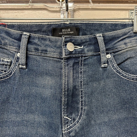 Women's Straight Leg Blue Jeans - Picture 2 of 9